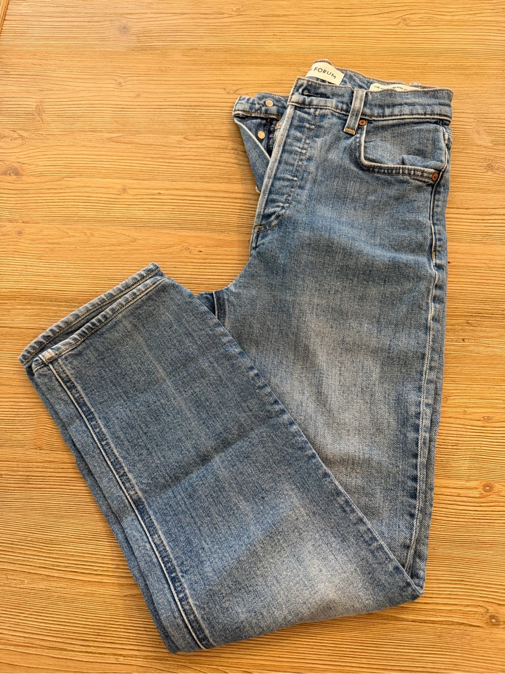 DENIM FORUM Arlo High Rise Straight 26W